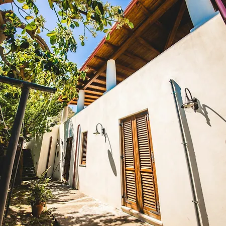 Casa Papiro 4*