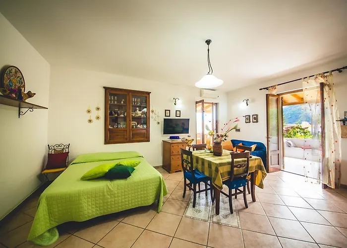 Casa Papiro B&B 리파리