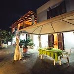 Bed & Breakfast Casa Papiro 4*