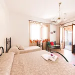 Bed & Breakfast Casa Papiro 4*