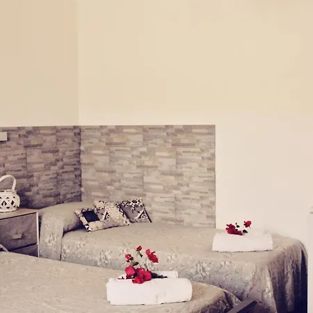Casa Papiro 4*