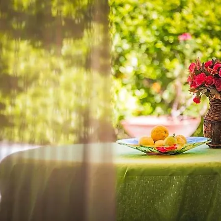 Bed & Breakfast Casa Papiro 4*