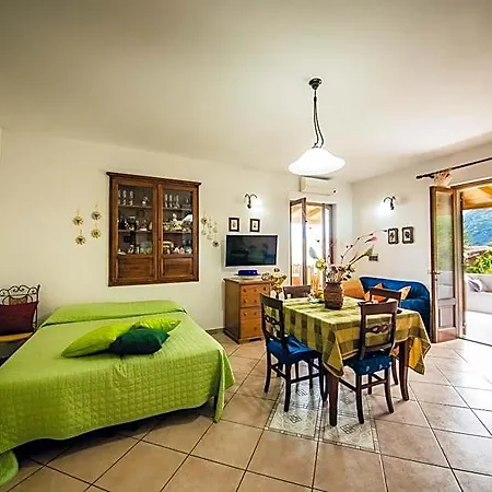 Casa Papiro Bed & Breakfast