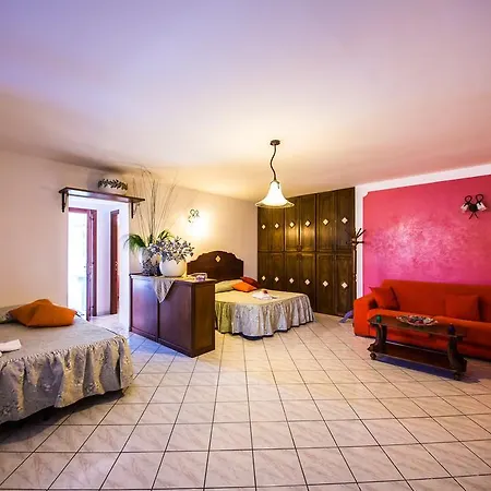 Casa Papiro לינה וארוחת בוקר 3*