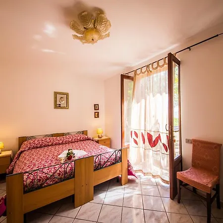 Casa Papiro 3*